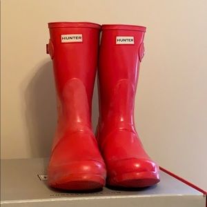 Hot pink hunter boots size 8